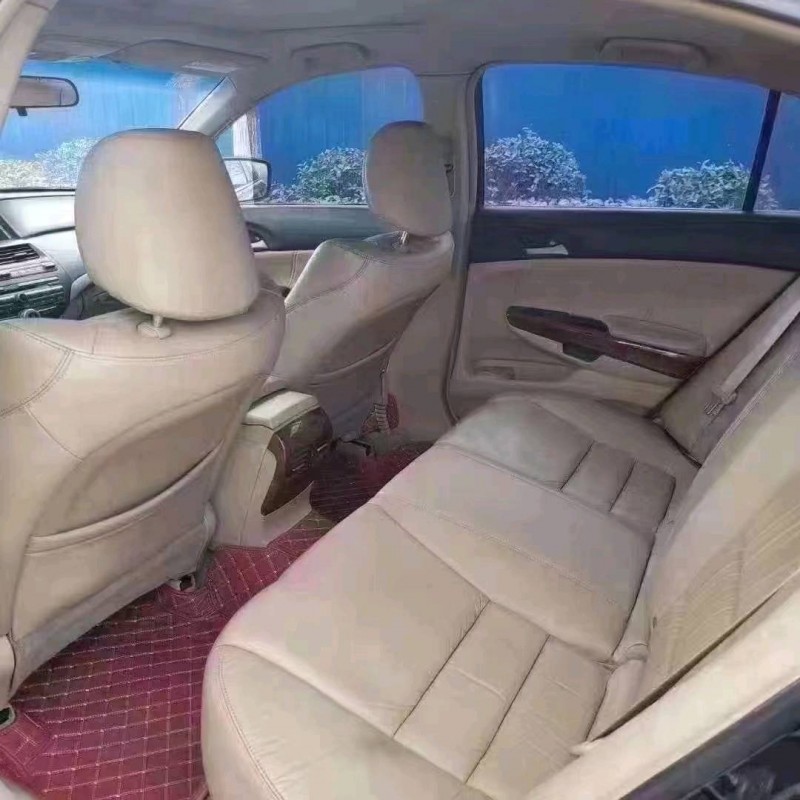 北京11年本田雅阁4