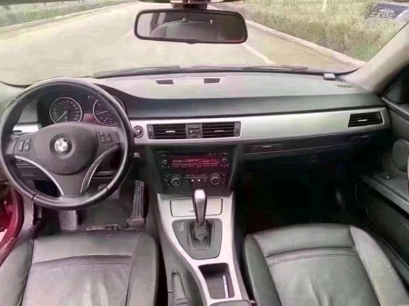 北京11年宝马3系5