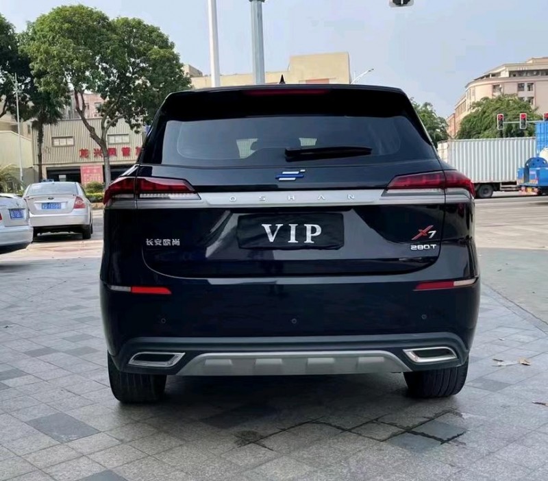 广州20年长安汽车欧尚8