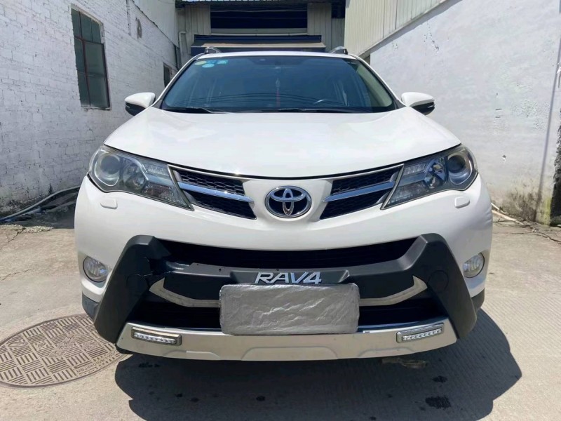 广州14年丰田RAV41