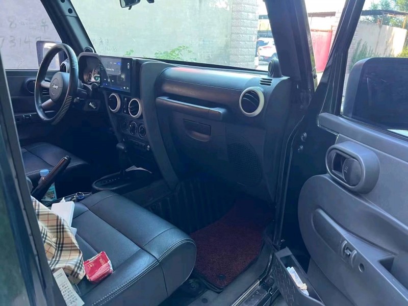 保定10年Jeep牧馬人4
