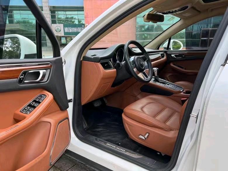 盐城17年众泰SR94