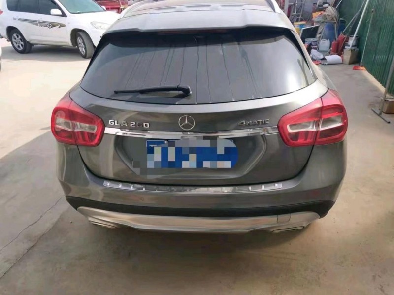 烟台17年奔驰GLA5