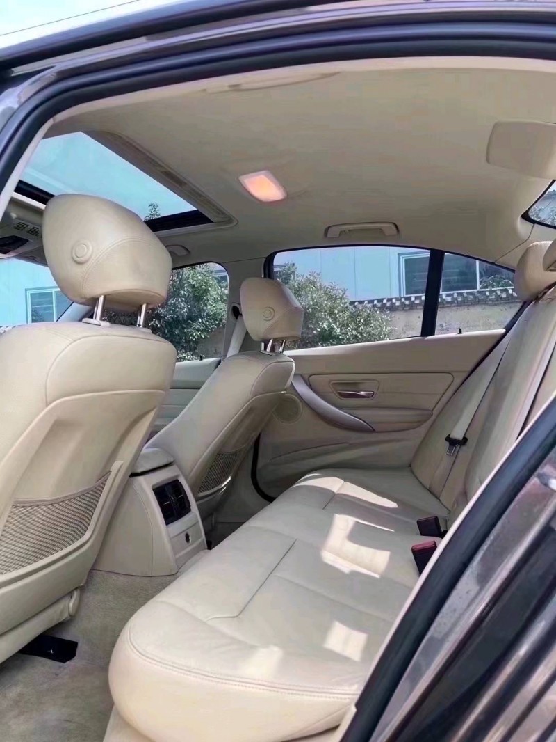 北京13年宝马3系3