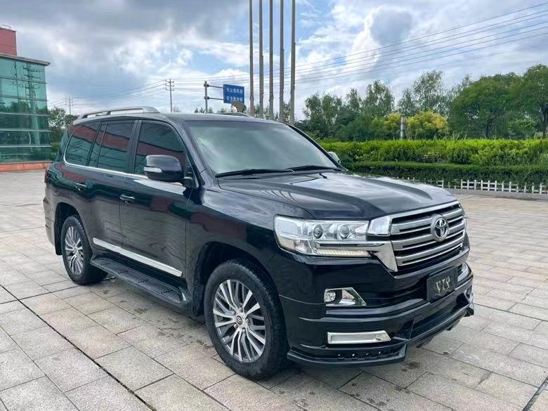 盐城18年丰田兰德酷路泽3