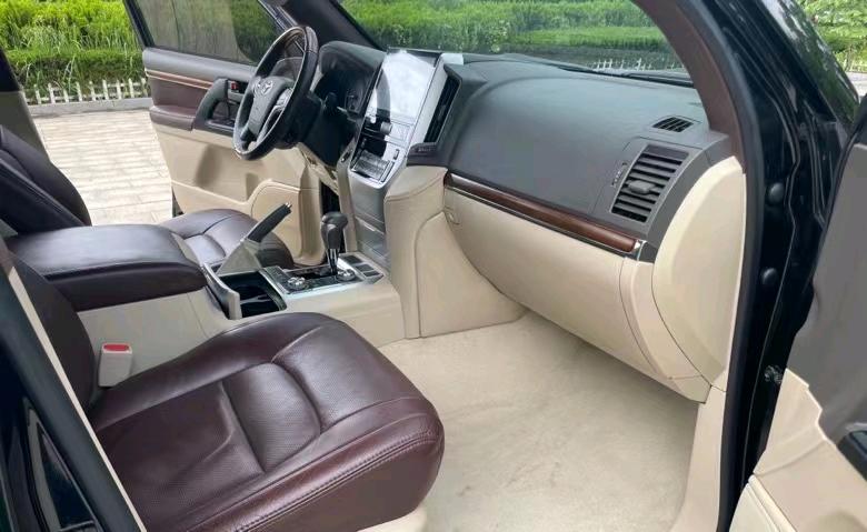 盐城18年丰田兰德酷路泽6