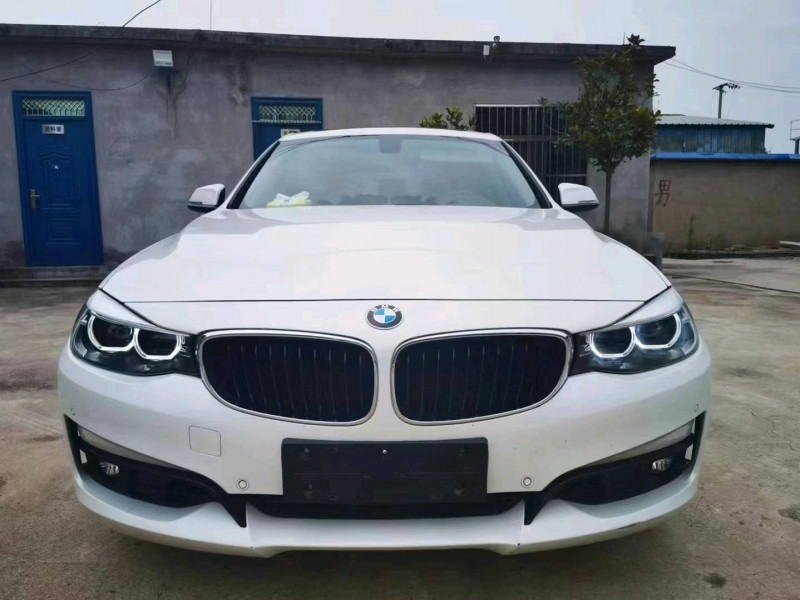 济宁18年宝马3系8