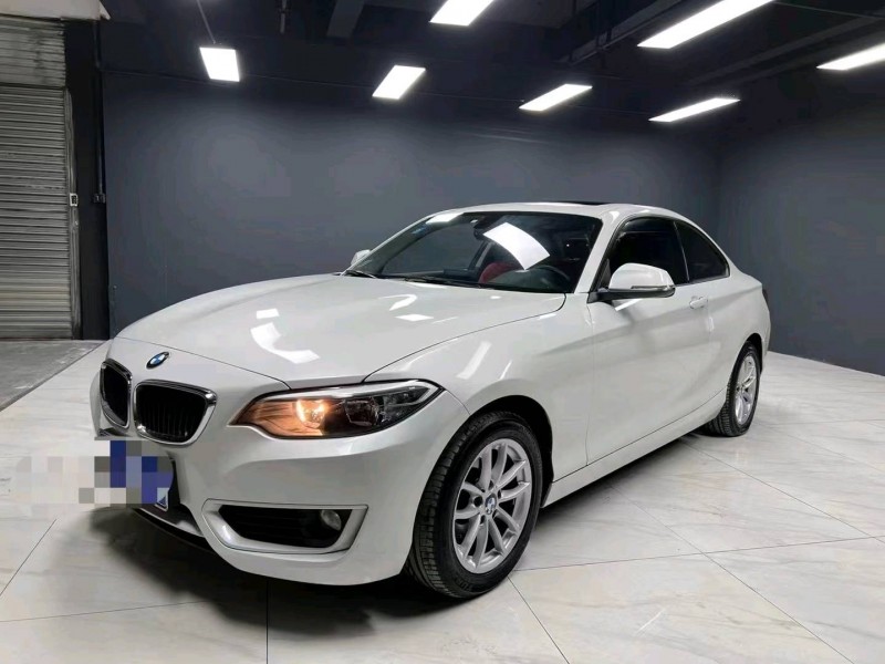 成都18年宝马2系2