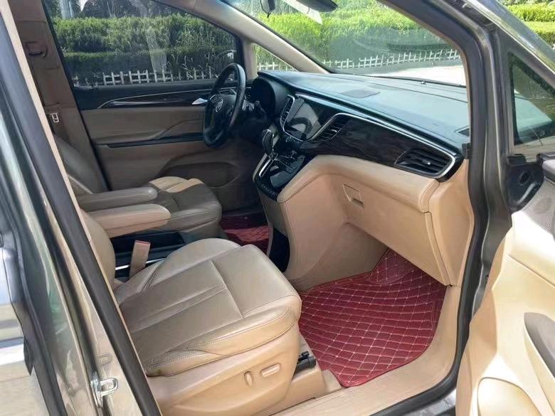 盐城17年别克GL86