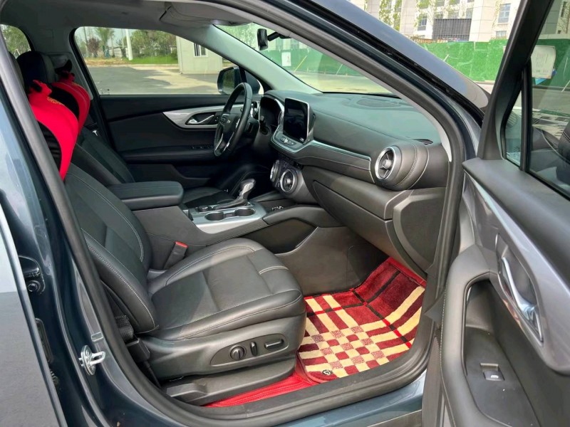 盐城20年雪佛兰开拓者7