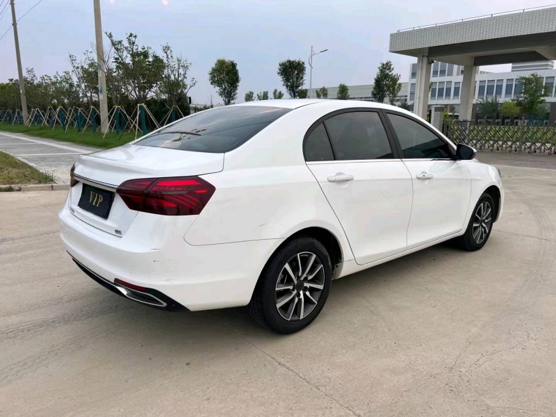 盐城20年吉利帝豪6