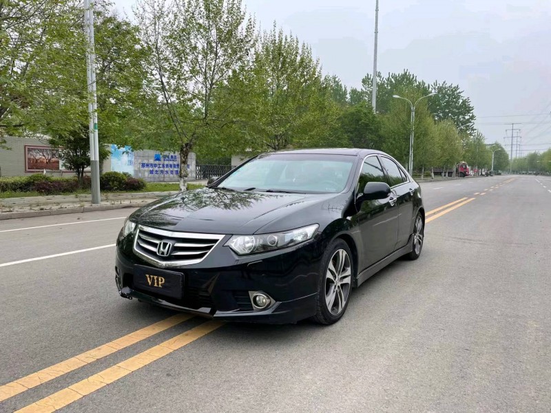 徐州13年本田思铂睿8
