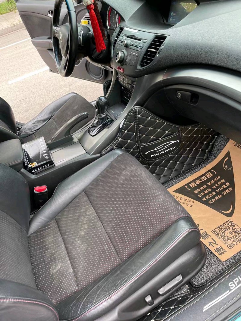 徐州13年本田思铂睿4