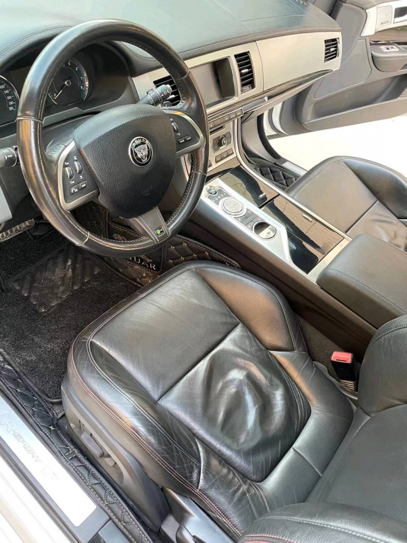 徐州13年本田思铂睿4