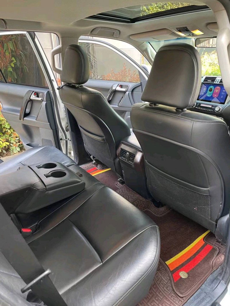 徐州17年丰田普拉多5