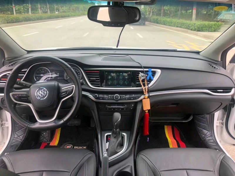 枣庄19年别克英朗8