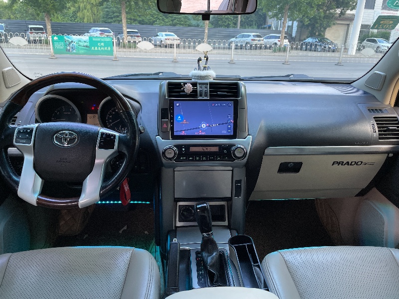 济宁12年丰田普拉多4