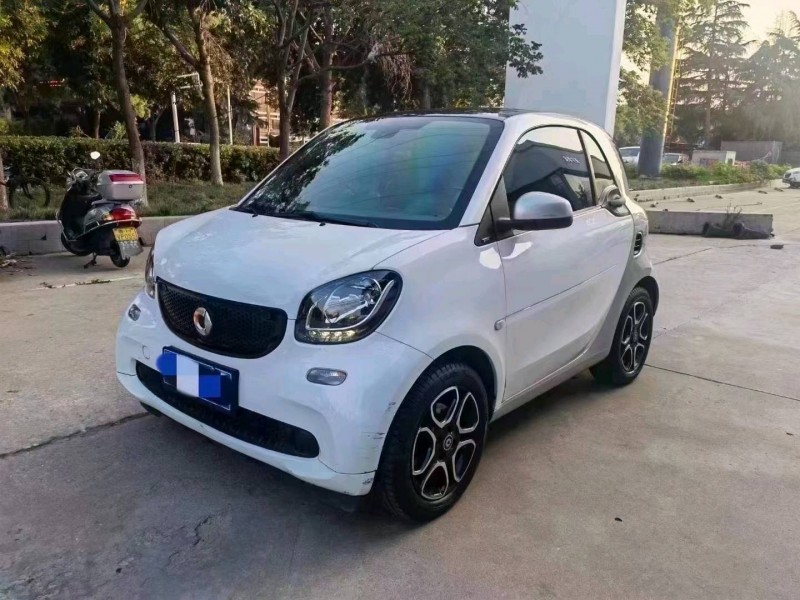 北京17年奔驰smart2