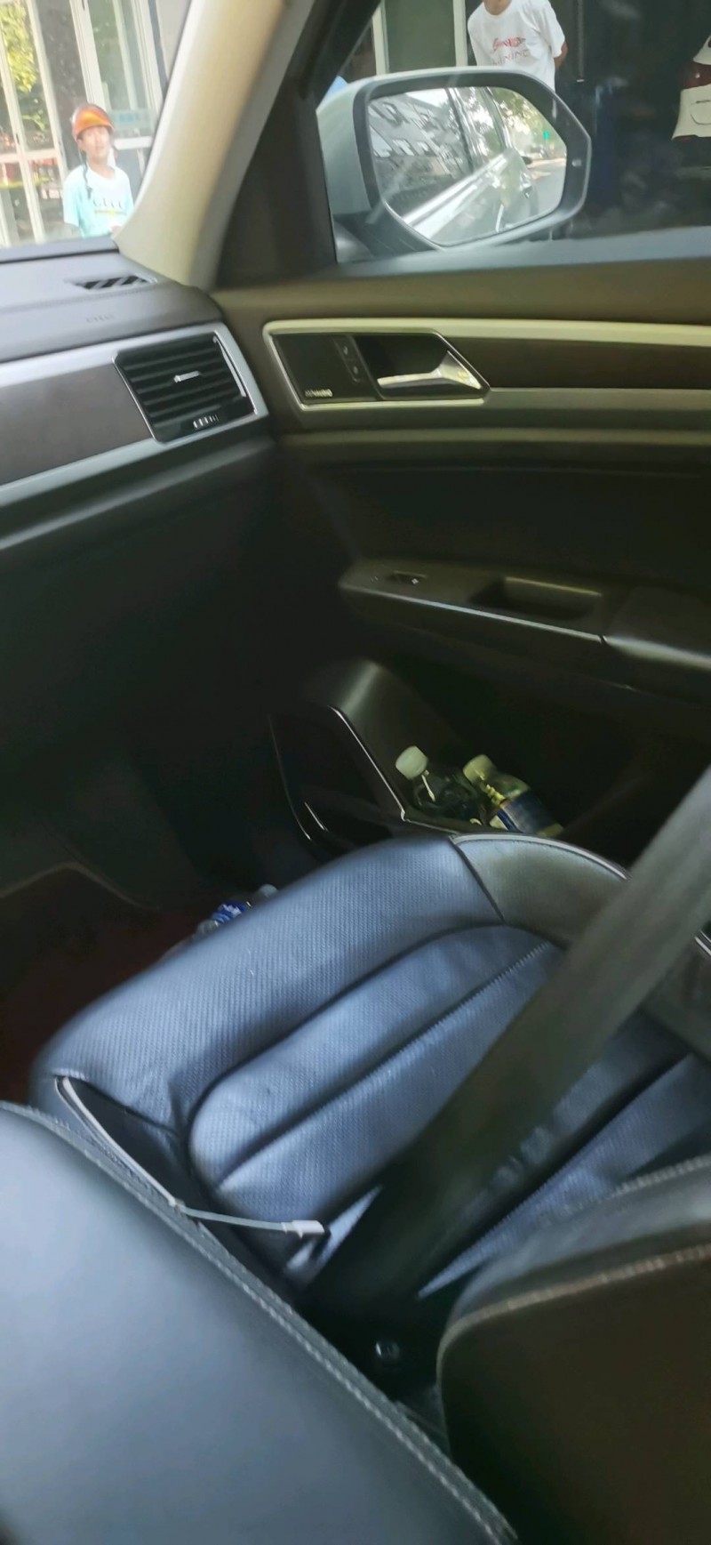 郑州17年大众途昂7