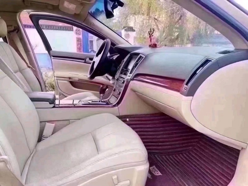 潍坊13年凯迪拉克赛威4