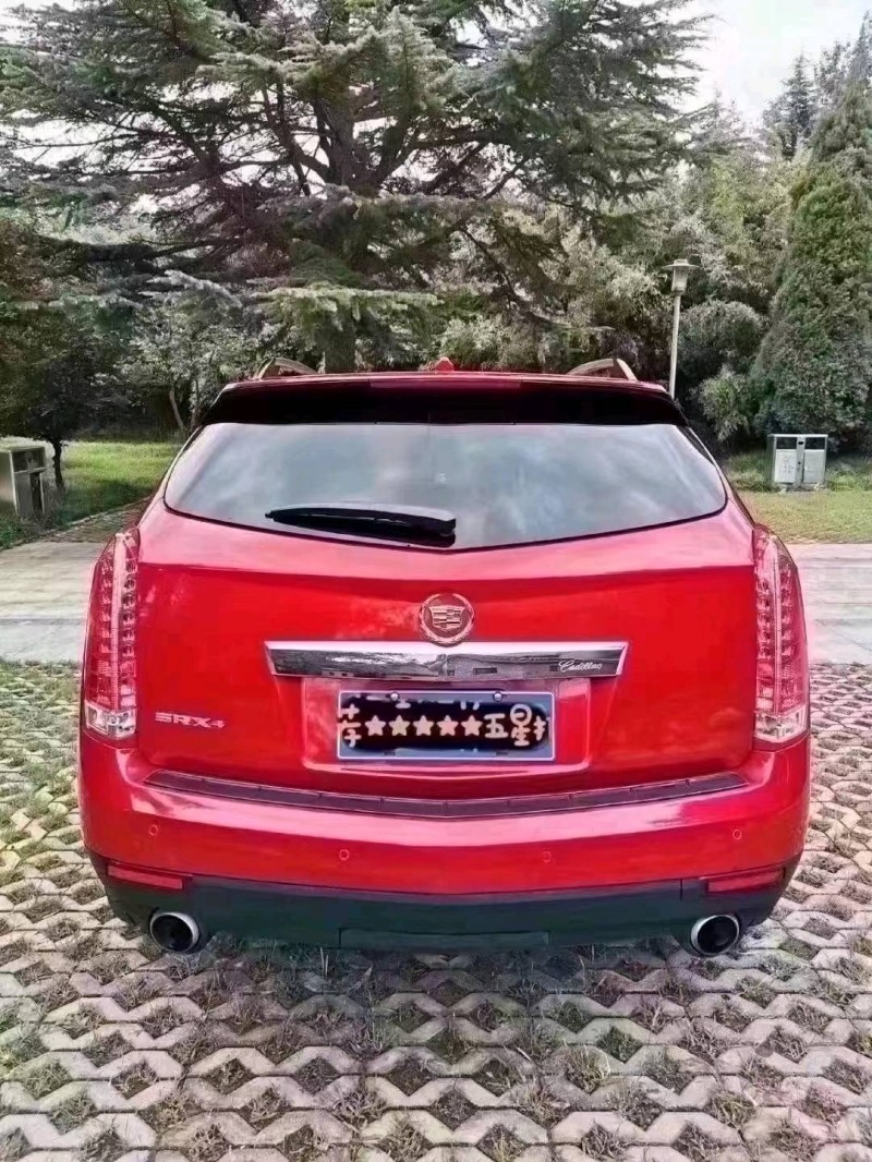 潍坊10年凯迪拉克SRX9