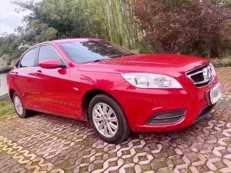 潍坊16年北汽绅宝D503