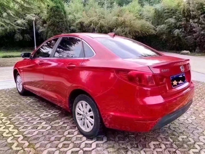 潍坊16年北汽绅宝D507