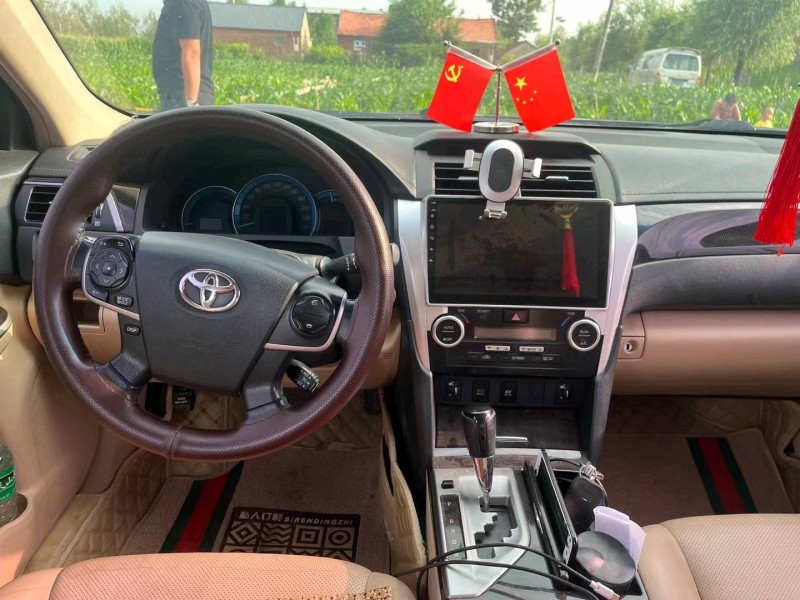 徐州14年丰田凯美瑞4