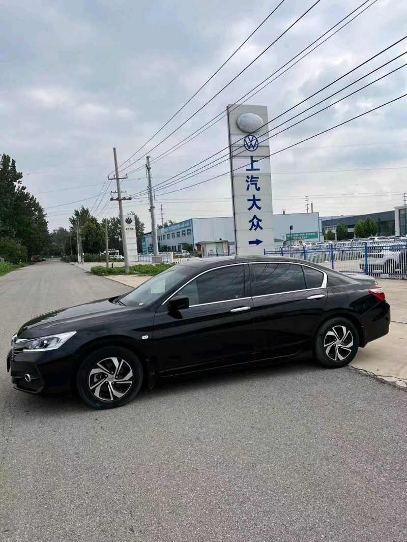 北京17年本田雅阁3