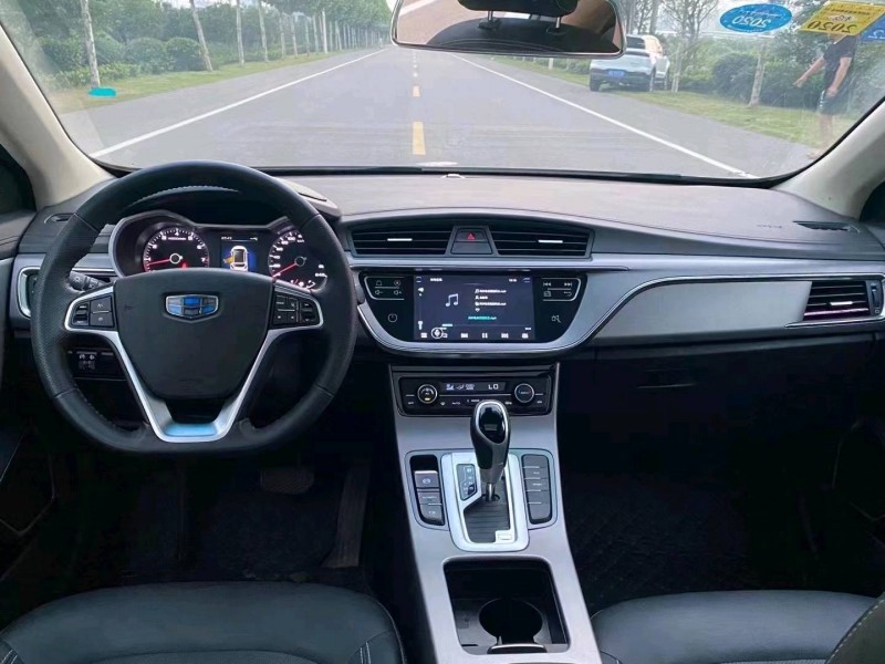 徐州18年吉利帝豪4