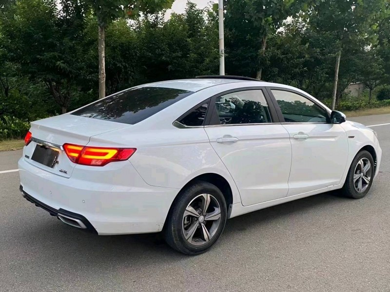 徐州18年吉利帝豪8