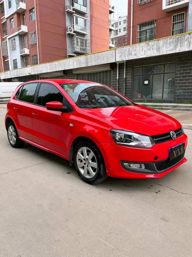 邢台14年大众polo3