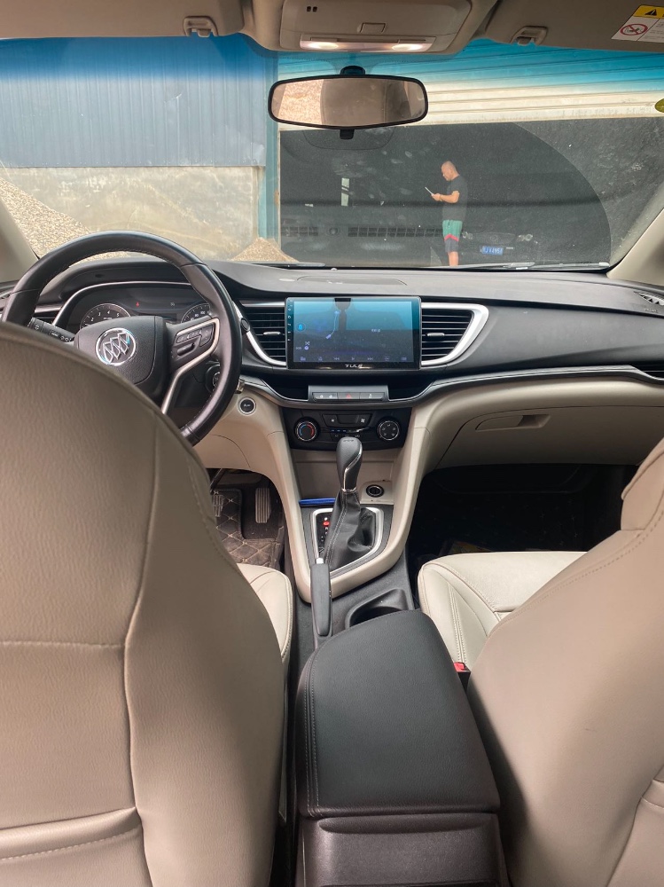 济宁18年别克英朗4