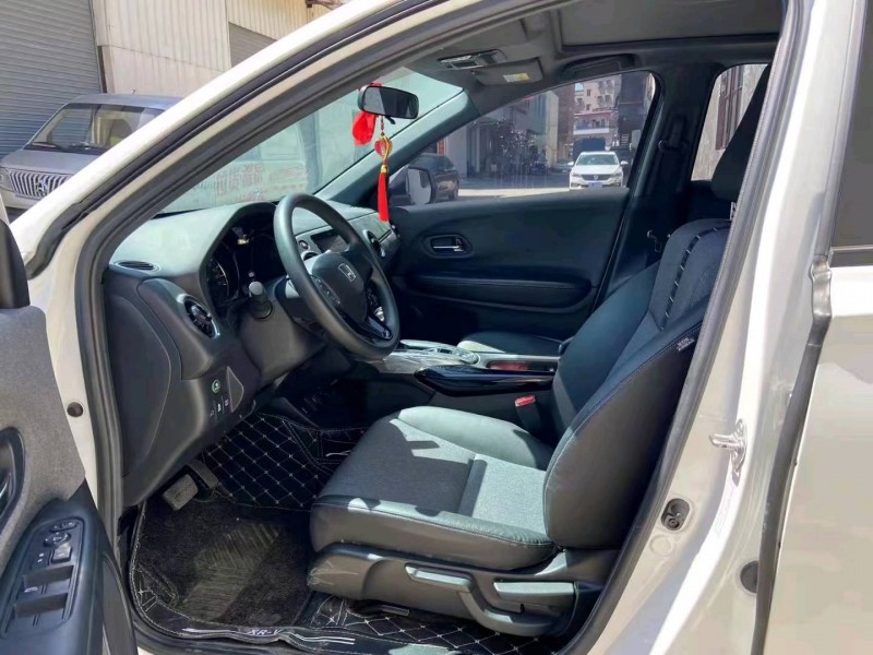 广州20年本田XR-V4