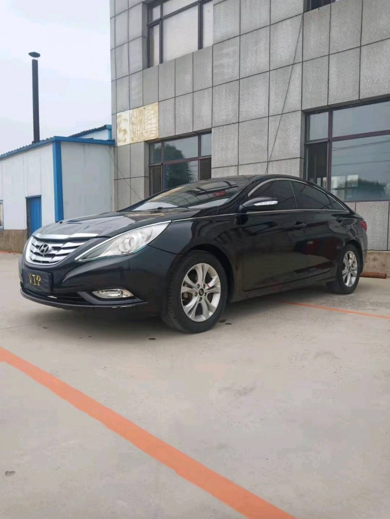 沈阳12年现代索纳塔八3