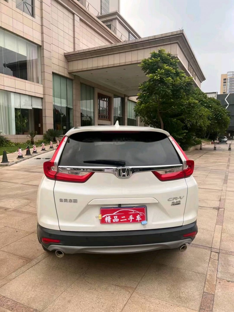 广州19年本田CR-V8