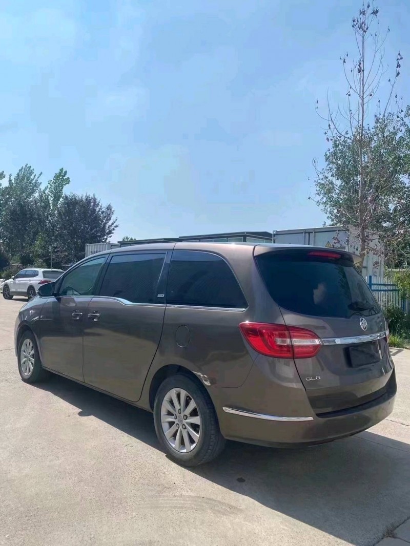 徐州16年别克GL88