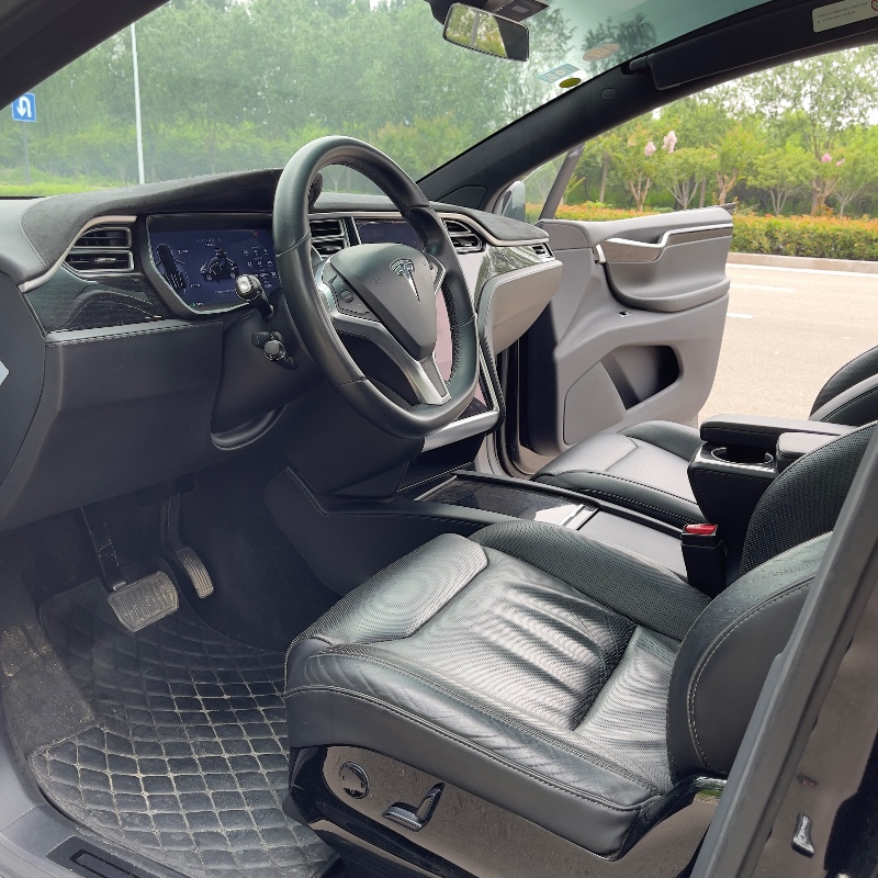 棗莊17年特斯拉MODEL X2