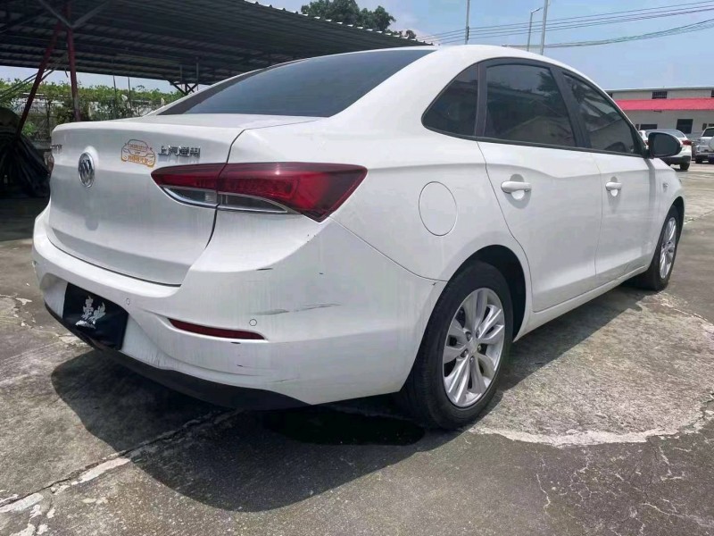 广州21年别克英朗4