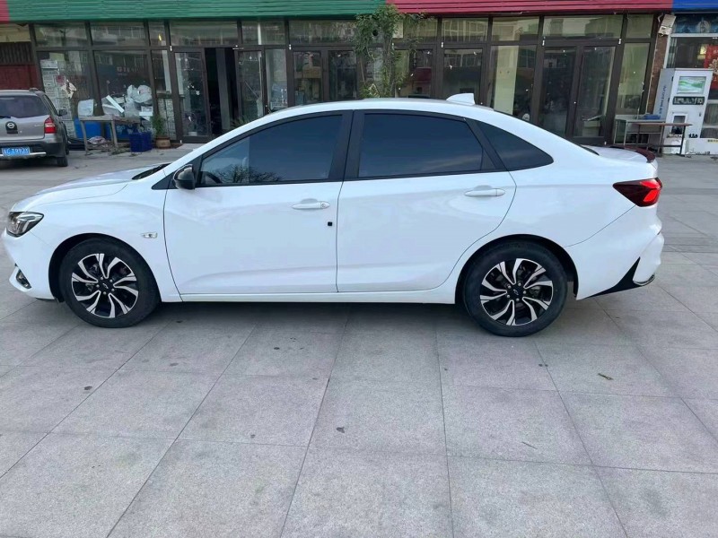 徐州20年雪佛兰科鲁泽7