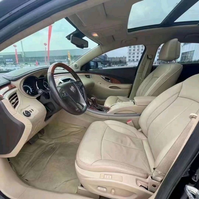 北京11年别克君越7