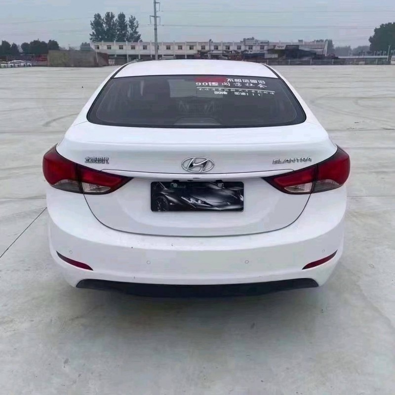 北京18年现代朗动9