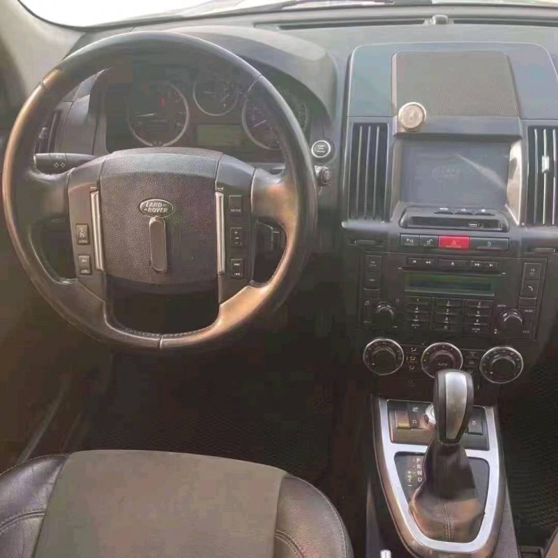 北京12年路虎神行者7