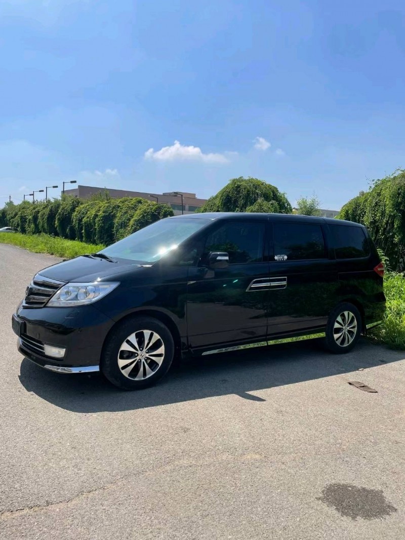 沈阳14年本田艾力绅2