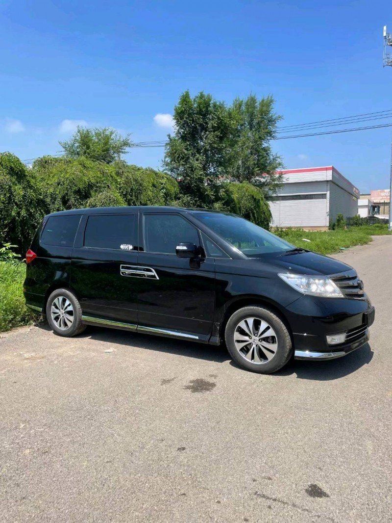 沈阳14年本田艾力绅3