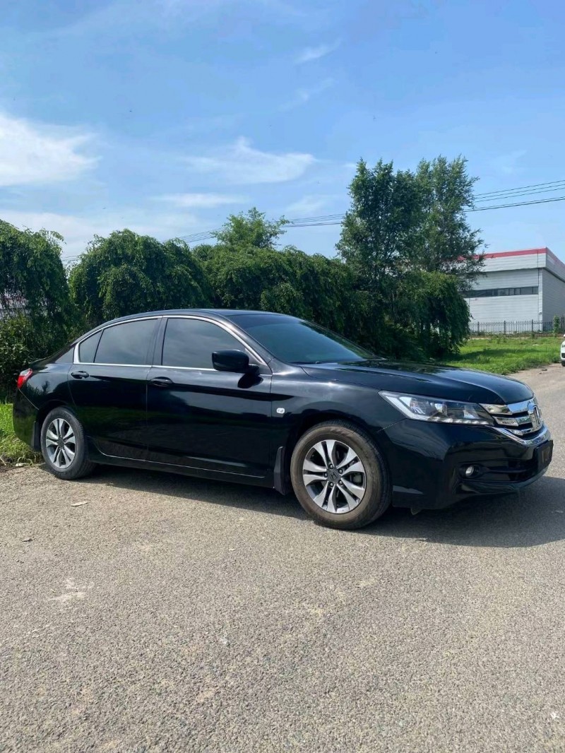 沈阳16年本田雅阁2