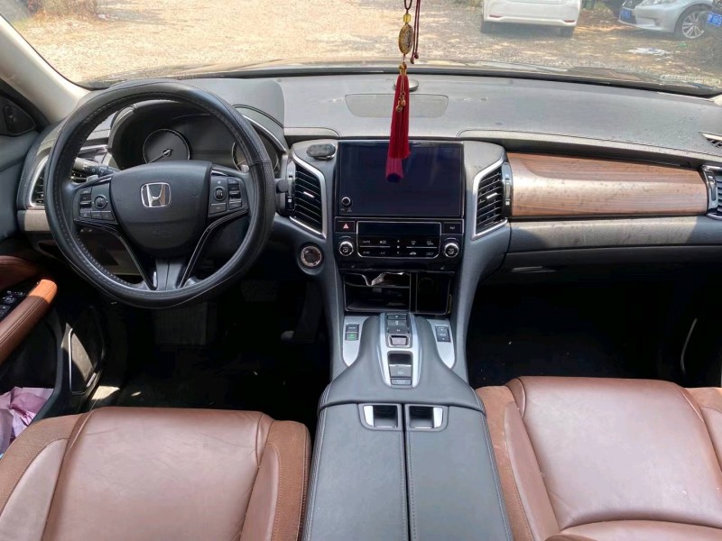 广州18年本田冠道4