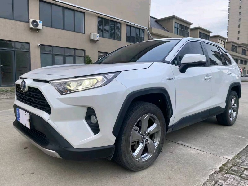 珠海22年豐田RAV4榮放2