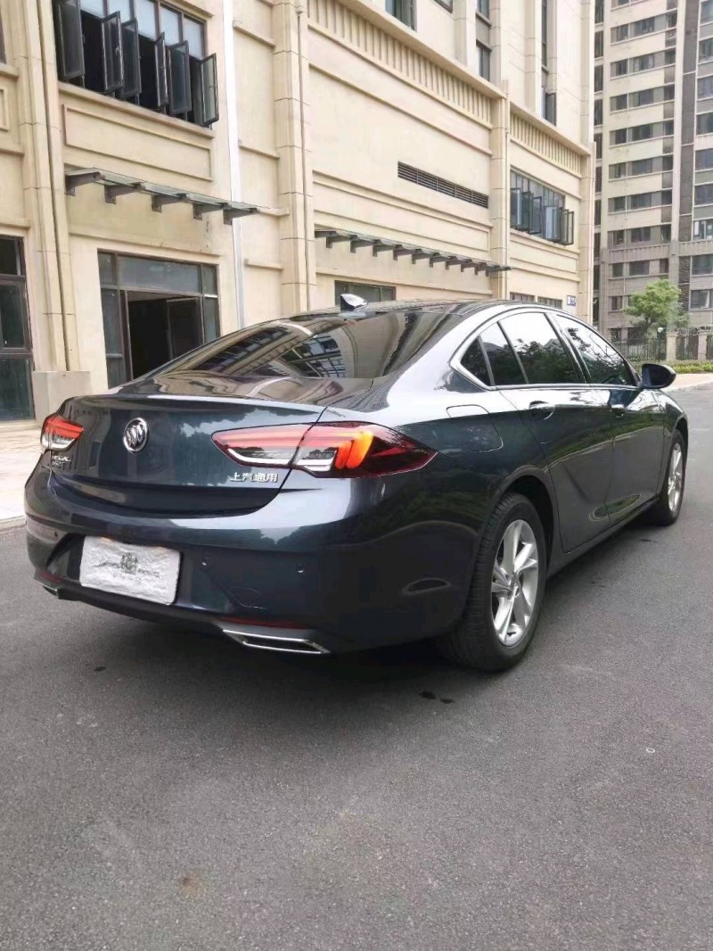 宜春21年别克君威7