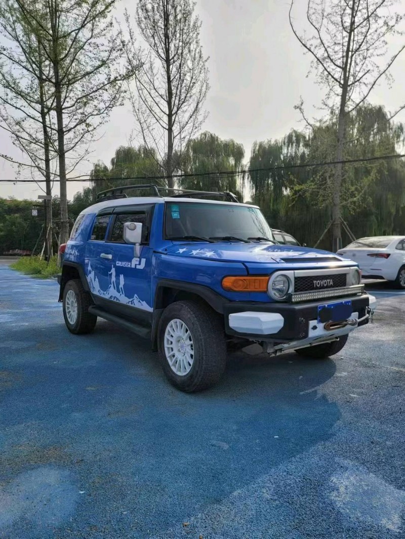 苏州08年丰田FJ3